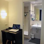 מלון Des Quatrans 3*