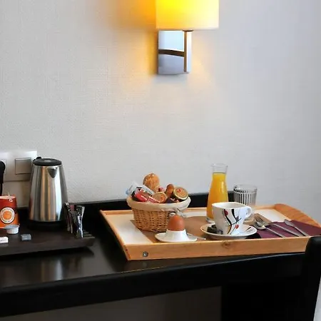 Hotel Kyriad - Centre 3*