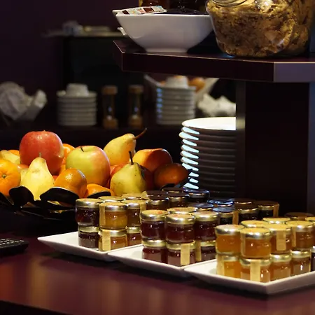 Hotel Kyriad - Centre 3*