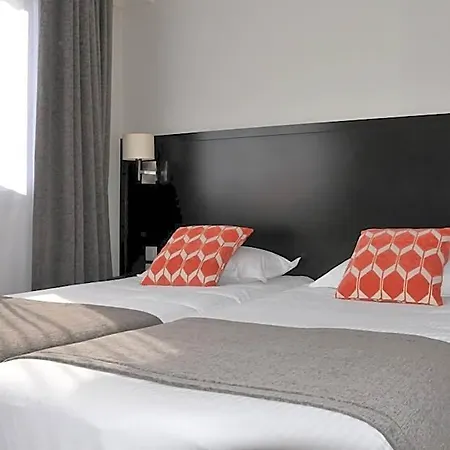 Kyriad - Centre 3*