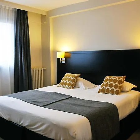 Hotel Kyriad - Centre 3*