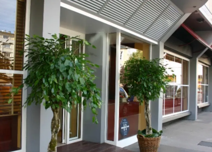 Des Quatrans Ξενοδοχείο 3*