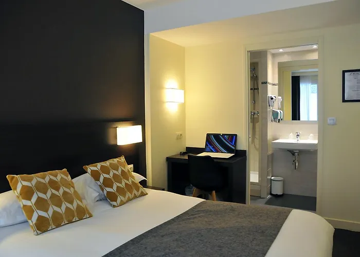 Des Quatrans Ξενοδοχείο