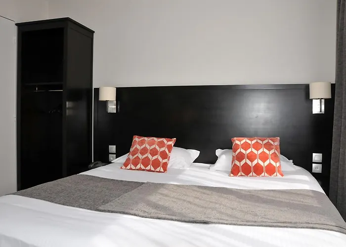 Des Quatrans 3* Καν