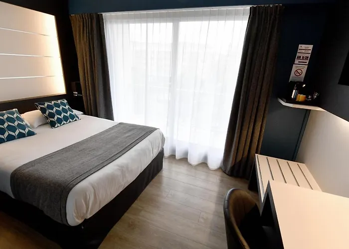 Des Quatrans Ξενοδοχείο Καν